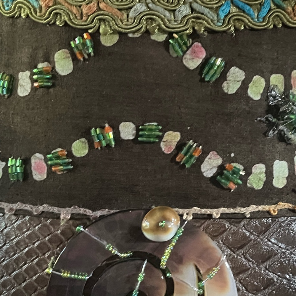 Mary Frances Beaded Shell Handbag - Picture 8 of 16